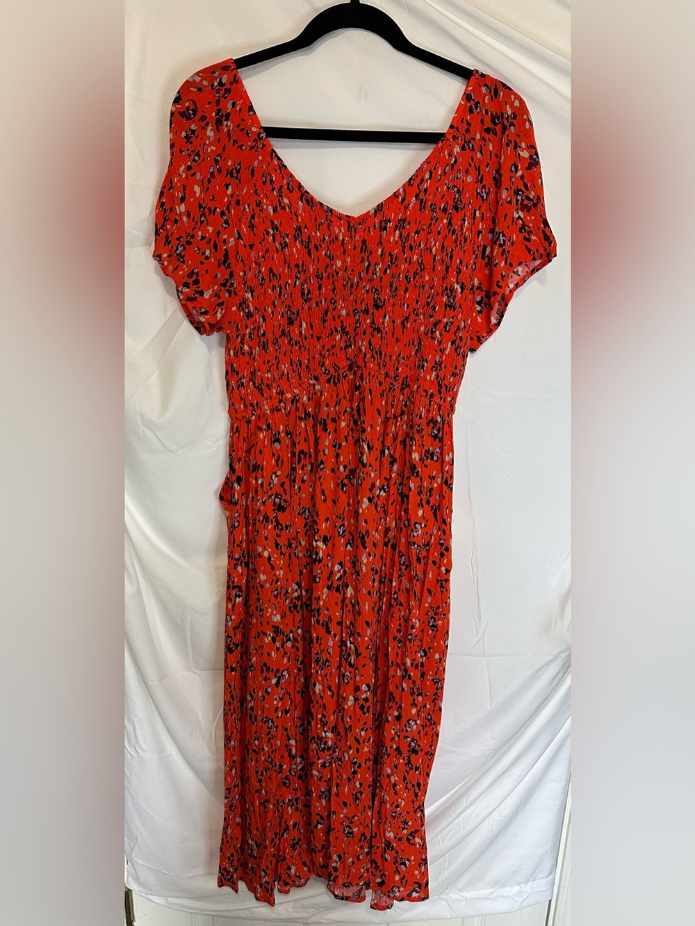 Torrid Orange-Red Printed Short-Sleeve Midi Dress with Scoop Neck size 1 (14/16) - Picture 5 of 7